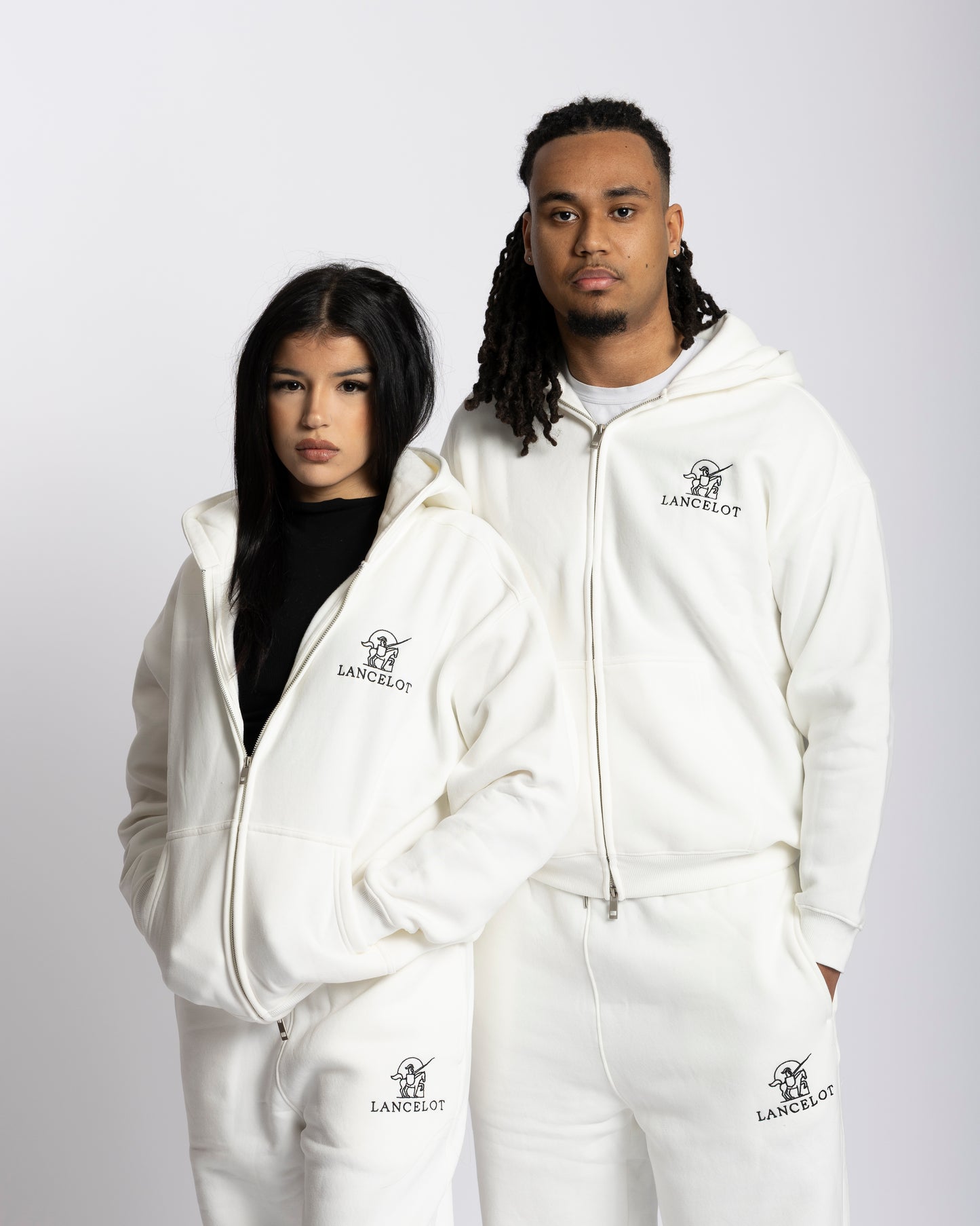 PULL À CAPUCHE ZIPPÉ BLANC - LANCELOT